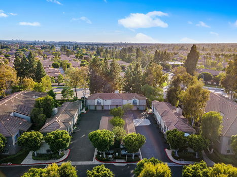 1-web-or-mls-Keller DR 001