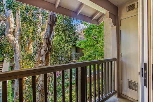 28-web-or-mls-Keller DR 028