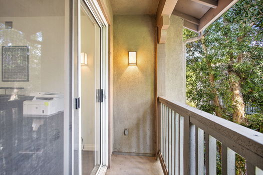 29-web-or-mls-Keller DR 029