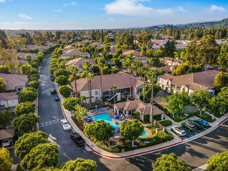 30-web-or-mls-Keller DR 030