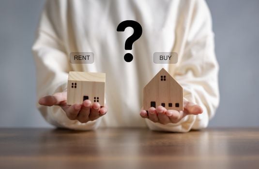Should I Rent or Sell My House (2)