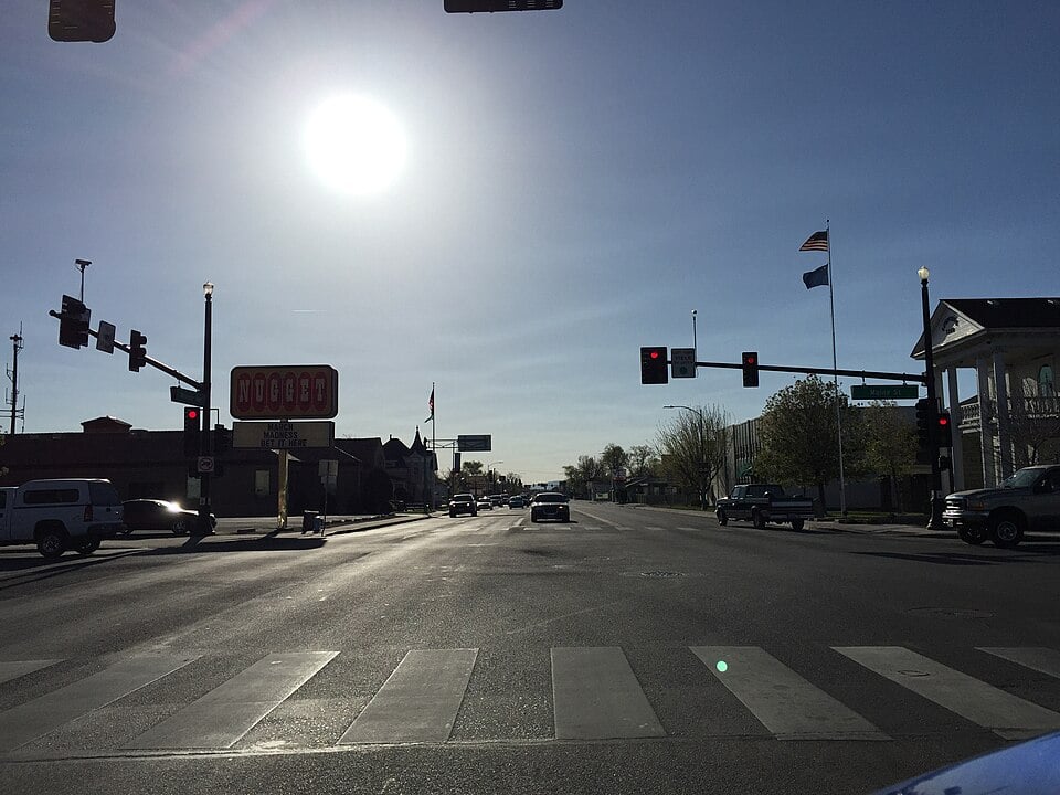 View of the intersection of U.S. Route 95 and Route 50 in Fallon, Nevada