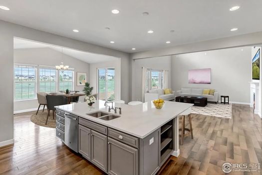 913 Green Mountain Dr Img (10)