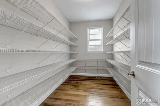 913 Green Mountain Dr Img (15)