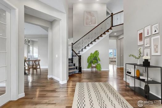 913 Green Mountain Dr Img (4)