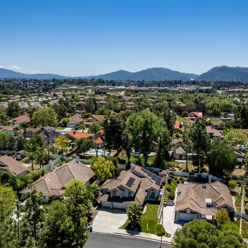 Forget the Fear—The Market’s Opening Doors for Buyers Like You