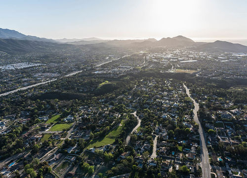 Discover-Life-in-Newbury-Park