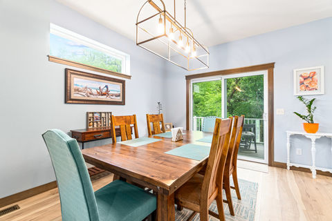 030_1585_pinehurst_court-2_980