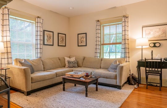 12-web-or-mls-138 Diamond Ave-12