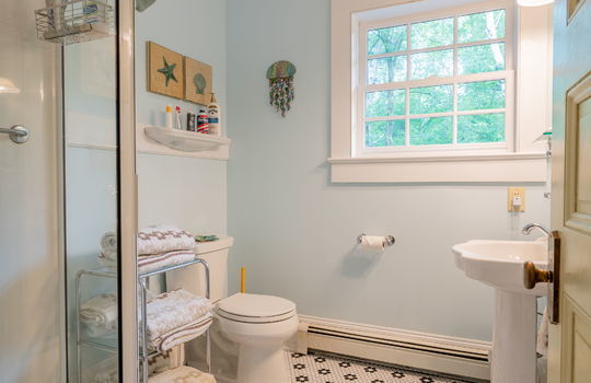 15-web-or-mls-138 Diamond Ave-15