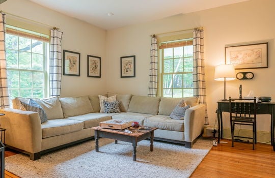 35-web-or-mls-138 Diamond Ave-35