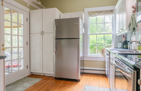43-web-or-mls-138 Diamond Ave-43