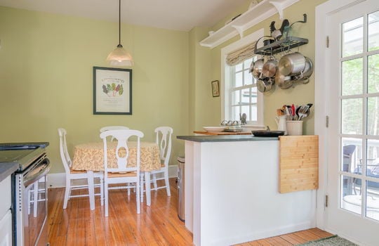 46-web-or-mls-138 Diamond Ave-46