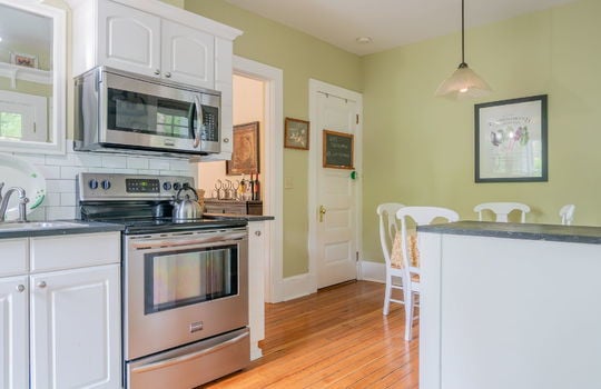 47-web-or-mls-138 Diamond Ave-47