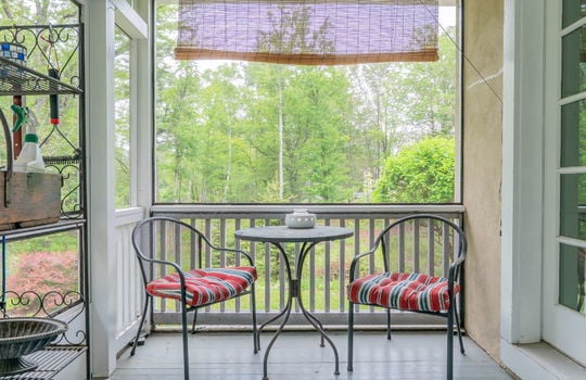 50-web-or-mls-138 Diamond Ave-50
