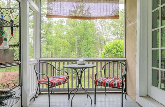 51-web-or-mls-138 Diamond Ave-51