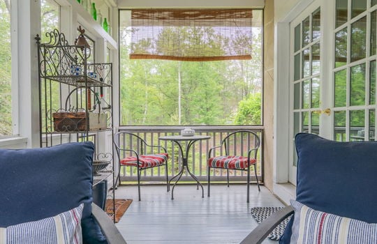 52-web-or-mls-138 Diamond Ave-52