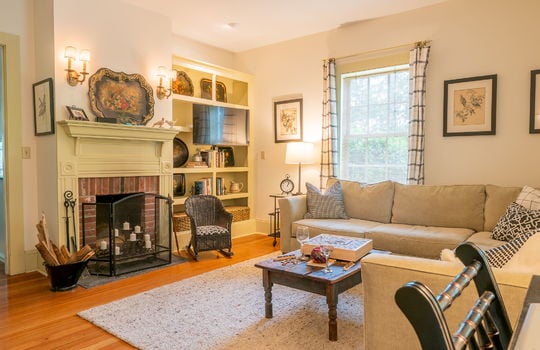 9-web-or-mls-138 Diamond Ave-9