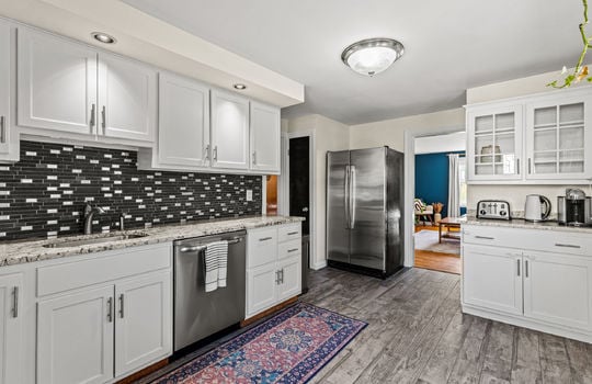 119 hennessy dr, portland-001