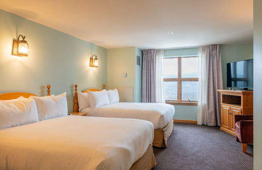 31-web-or-mls-Sugarloaf Hotel-32