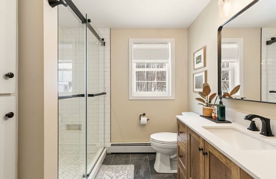 4 solomon dr, windham, me 04062, usa-026