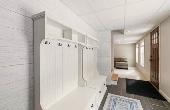 4 solomon dr, windham, me 04062, usa-035