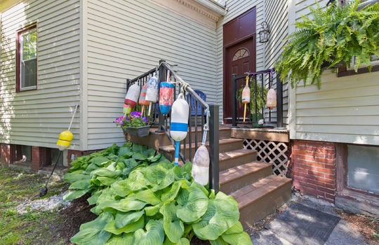 245 brighton ave portland me 04102 usa-017
