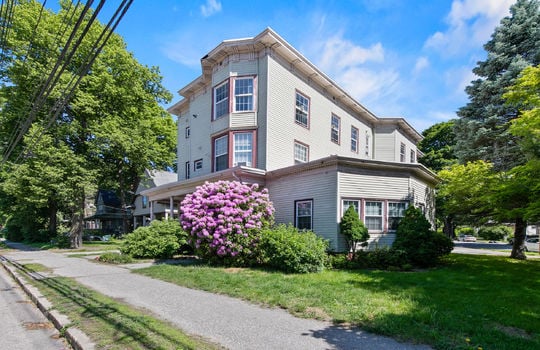 245 brighton ave portland me 04102 usa-020