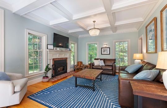 4_Greenview_Dr_077