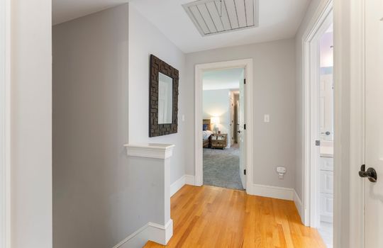 4_Greenview_Dr_104