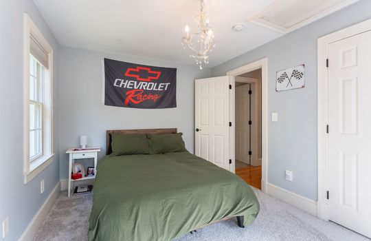 4_Greenview_Dr_116