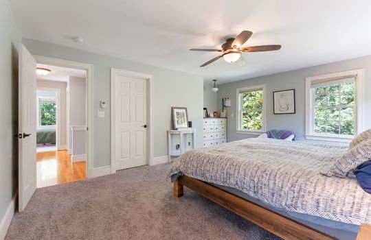 4_Greenview_Dr_134