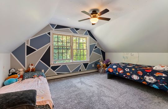 4_Greenview_Dr_161