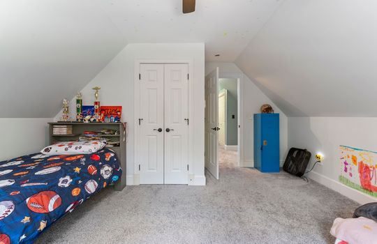 4_Greenview_Dr_164