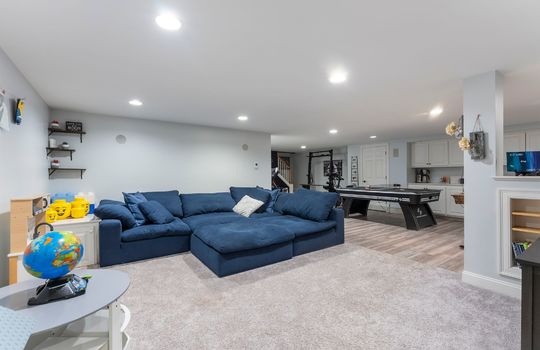 4_Greenview_Dr_167