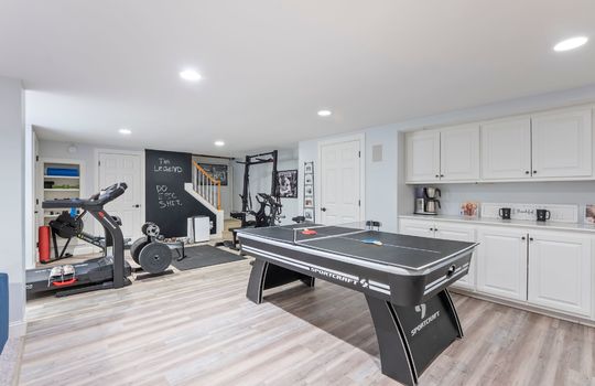 4_Greenview_Dr_179