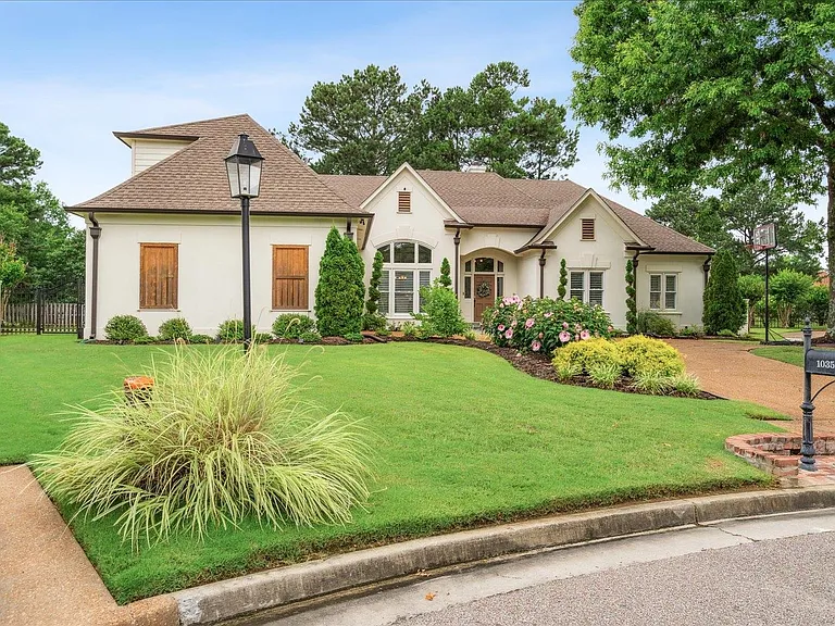 05e48e1a01cf440215c6bedaadc4b453-cc_ft_768