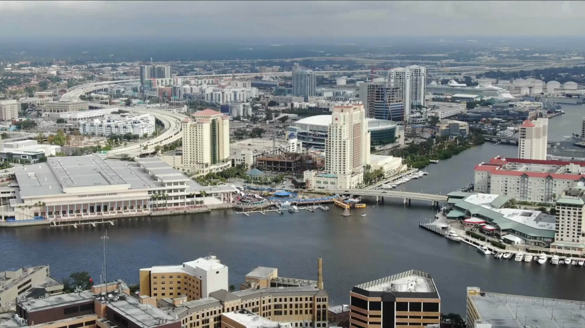 Photo of Florida, USA marina and resorts skyline.