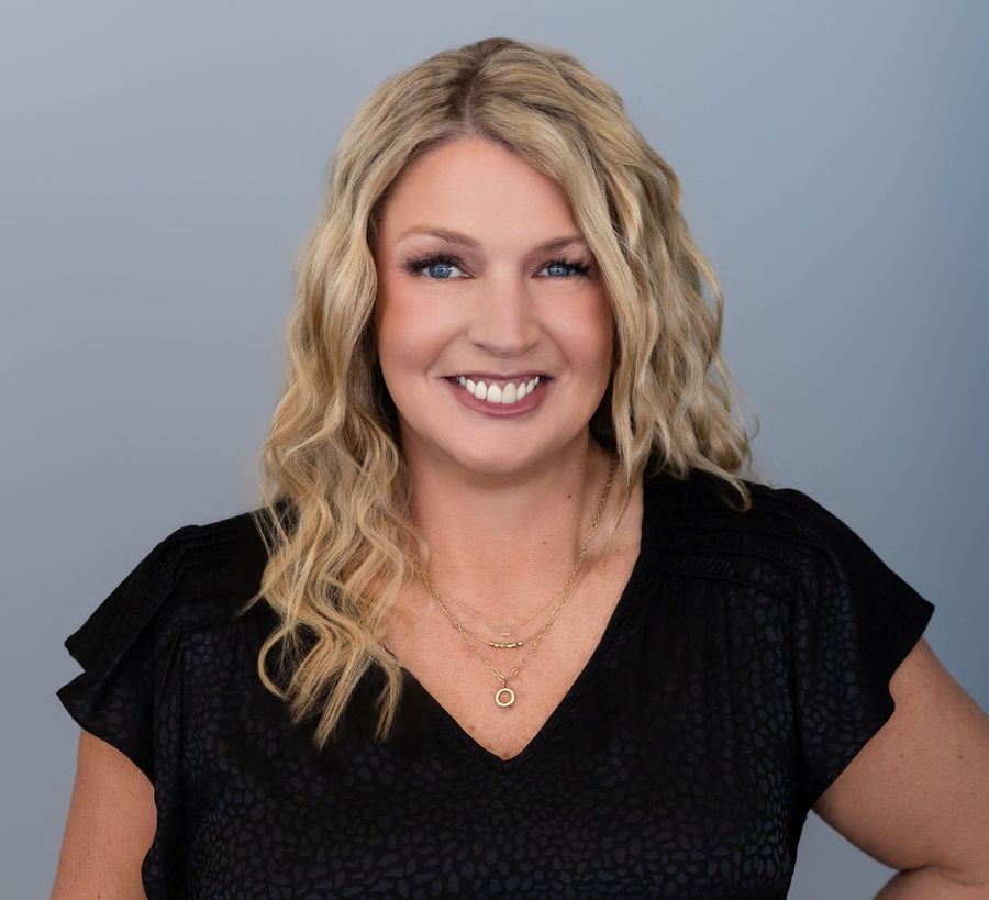 Amanda Davis