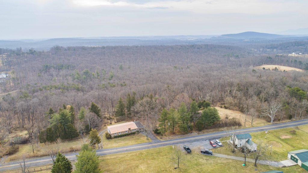 2913 Wardensville Grade, Winchester, VA 22602 Preslee Real Estate