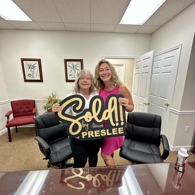 35C4FC76-A2AA-4173-B2BE-ECD93ED696F0_1_201_a