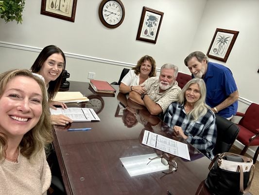 B376CCC3-F0FF-4202-B725-BBB430B96FF6_1_201_a