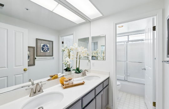 29-web-or-mls-30300-Meridien-45