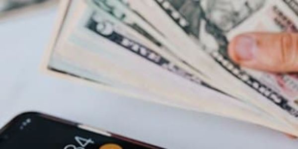 How Do Adjustable Rate Mortgages Work?