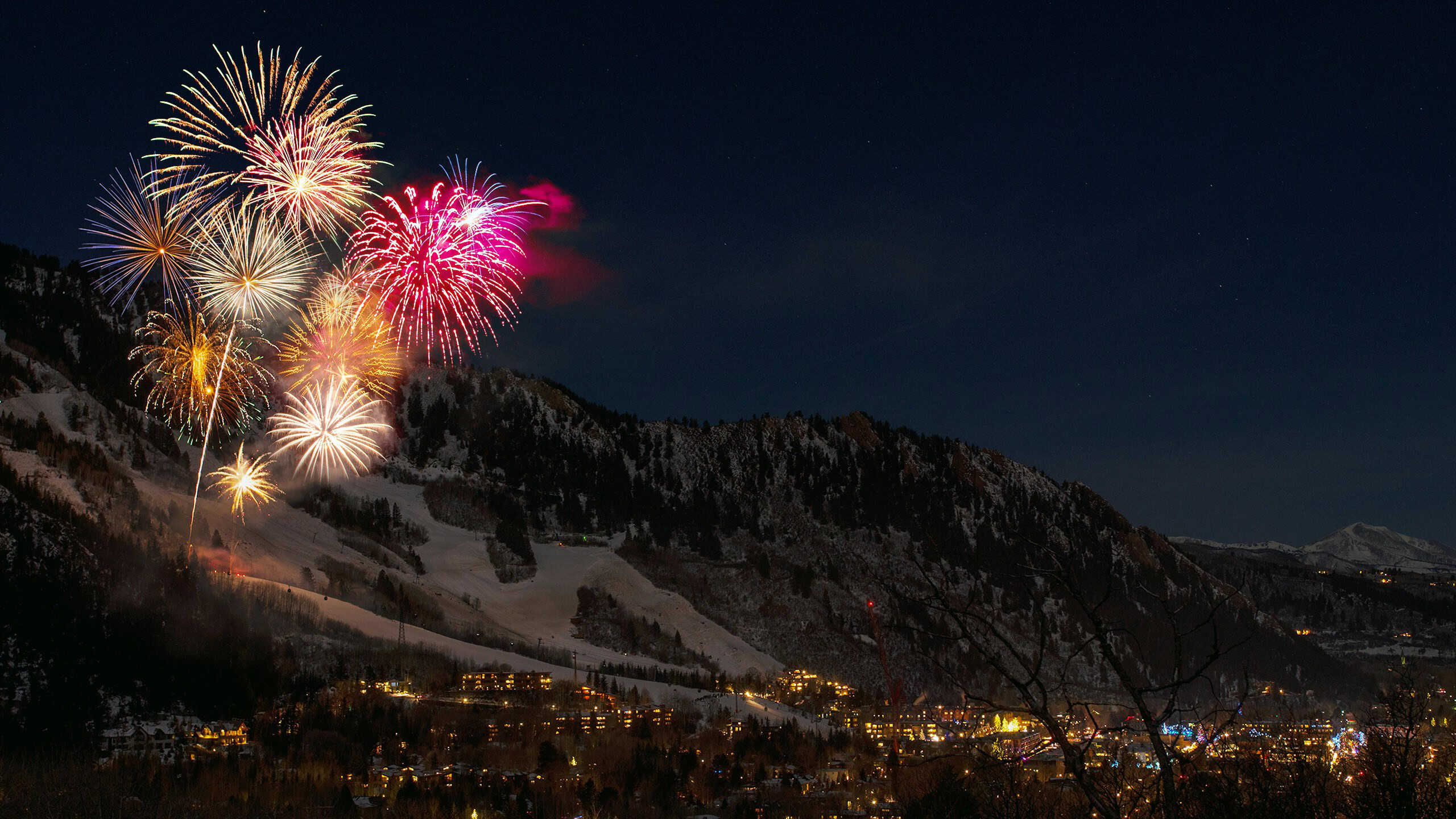 Adaman Clubs Pikes Peak Fireworks Display