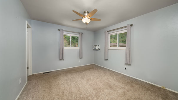 Topeka- Primary Bedroom