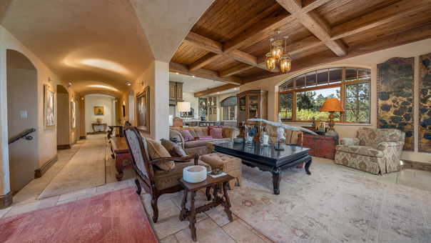 Stonehill- Family Room