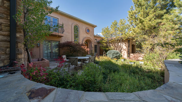 Stonehill- Front Alt