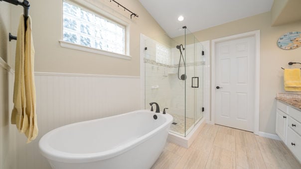 Wuthering- Primary Tub and Shower