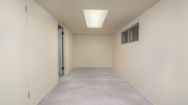 Topeka- Basement Bedroom